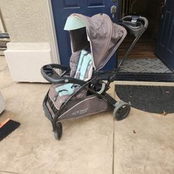 Sit N Stand Shopper Stroller 