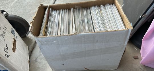 Bulk Short Box of Comics