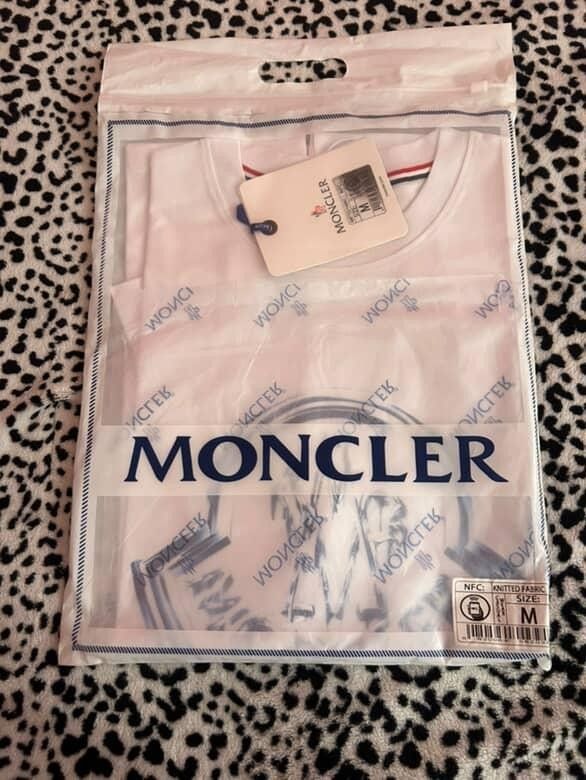Moncler 
