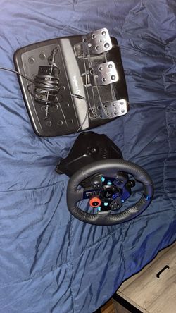Logitech Racing Wheel with Pedals