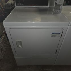SPEEDQUEEN Commercial Washers & Dryers