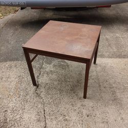 ARBATOVE End Table