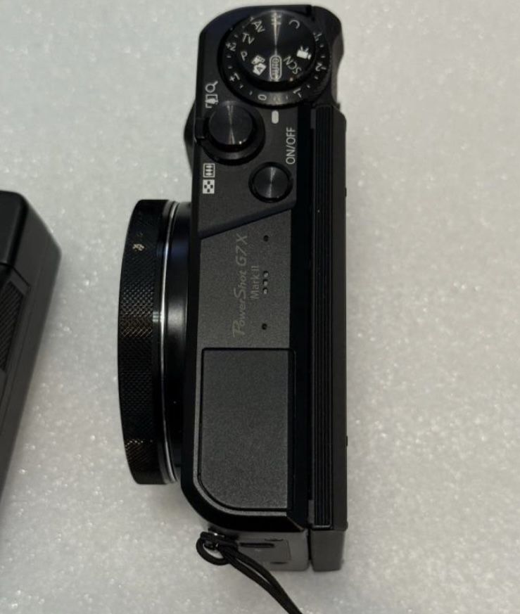 Canon PowerShot G7 X Mark II 20.1MP Compact Digital Camera – Black (95% New)
