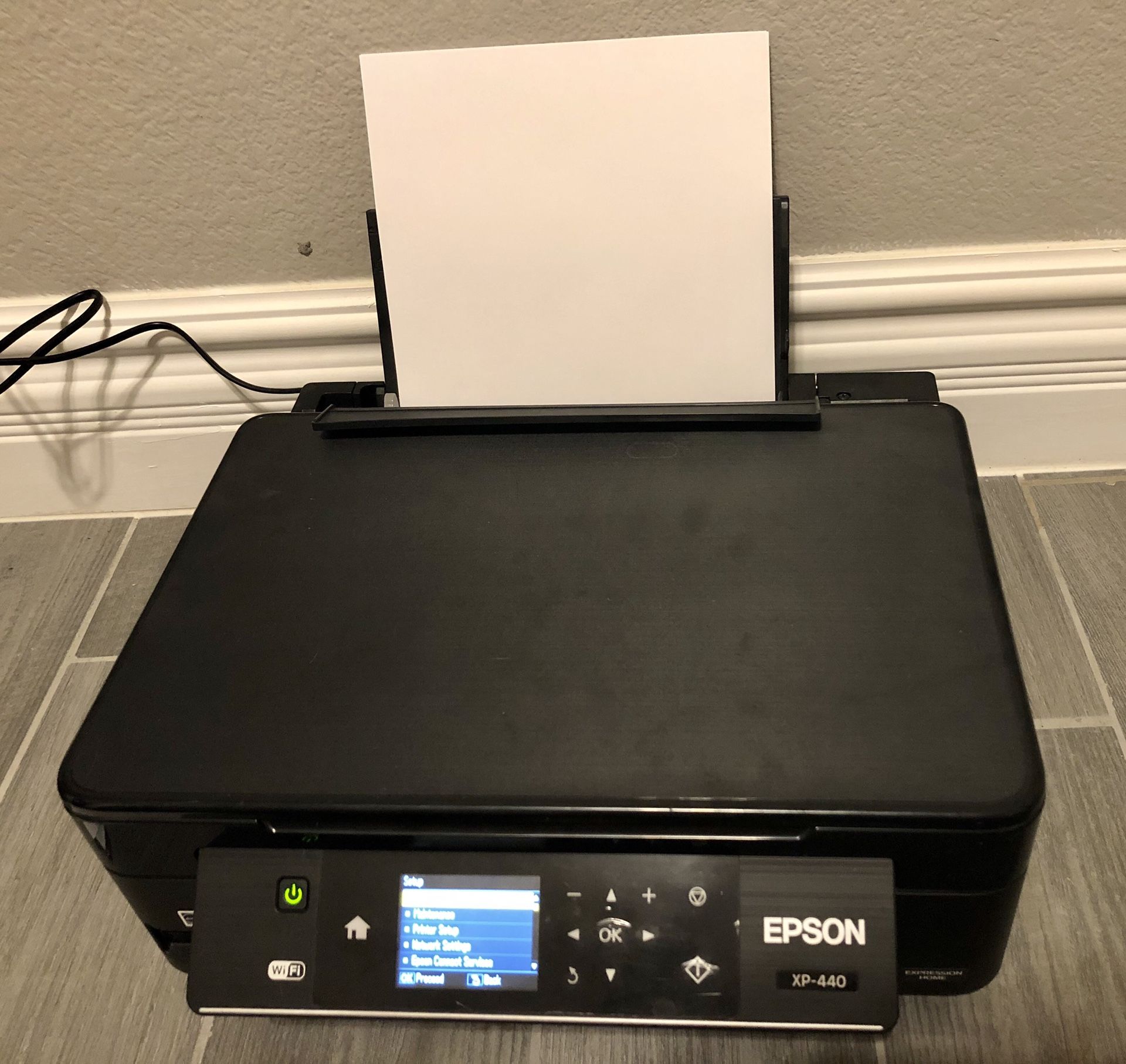 Epson Expression Home XP-440 Wireless Small-In-One Color Inkjet Borderless Printer