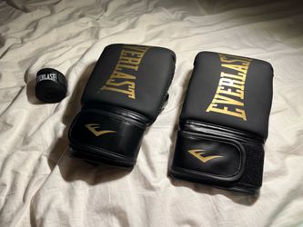 Everlast Boxing Gloves + Hand Wraps