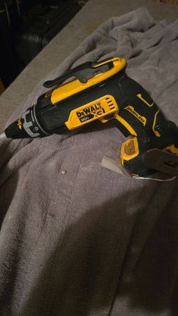 Dewalt