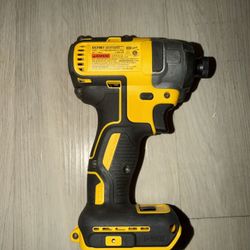 DeWalt 20V Max Impact Driver Lot DCF887 DCF885 DW0822 Laser 5Ah Battery Chargers