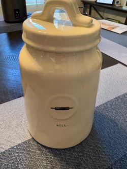 Rae Dunn medium ceramic canister