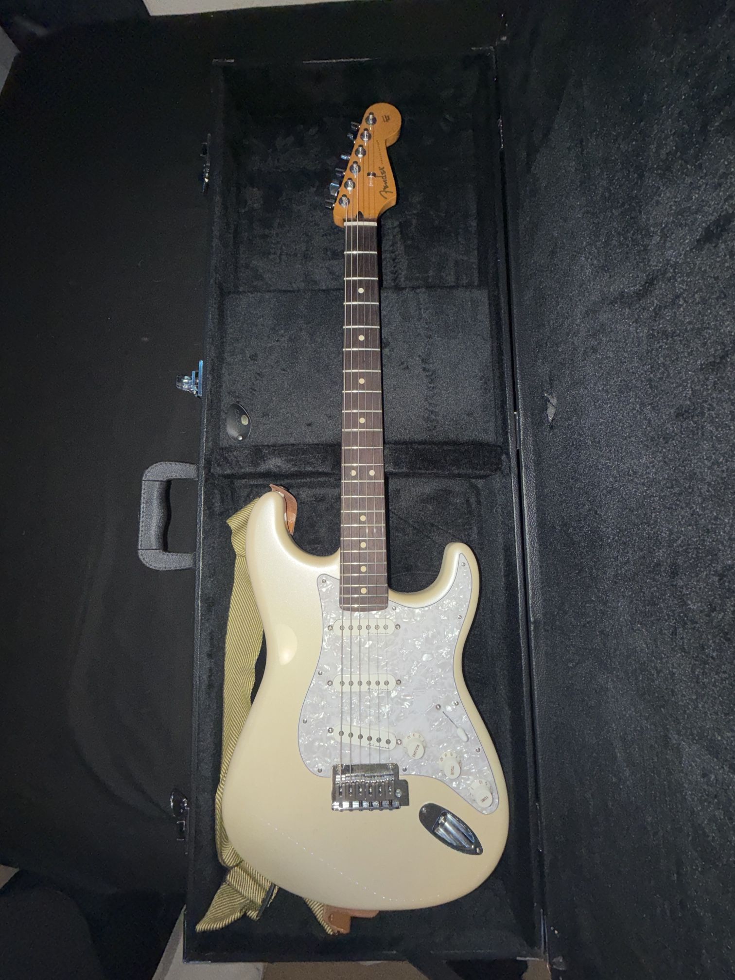 Fender Player 2 Modified Stratocaster With A Boss Katana 50 Gen 3 (WITH HARDCASE, GUITAR IS ONLY 3 MONTHS OLD SO IS THE AMP SHOWN IN PICTURE FOR PROOF