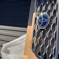 Toyota Tacoma Grill