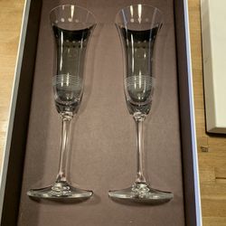 Champagne glasses by Vera Wang