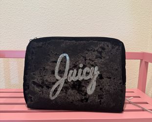 Juicy Couture Make Up Bag