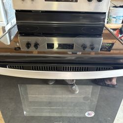 Stove/oven/range