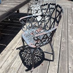 9 Metal Chairs $40 OBO & Free table
