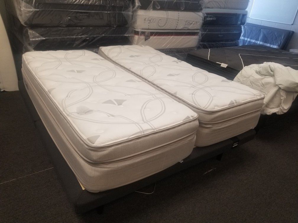 Split California King Sleep Number I10 Mattresses With Adjustable
