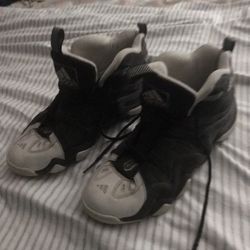 Very Nice Collector Edition Adidas Size 11 Only $30 Firm