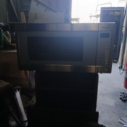 Microwave Panasonic Inverter