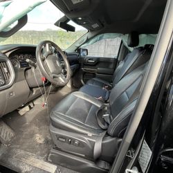 2019 2020 2021 CHEVY SILVERADO 1500 RST INTERIOR PARTS