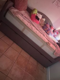 Colchon con base son 2 twin