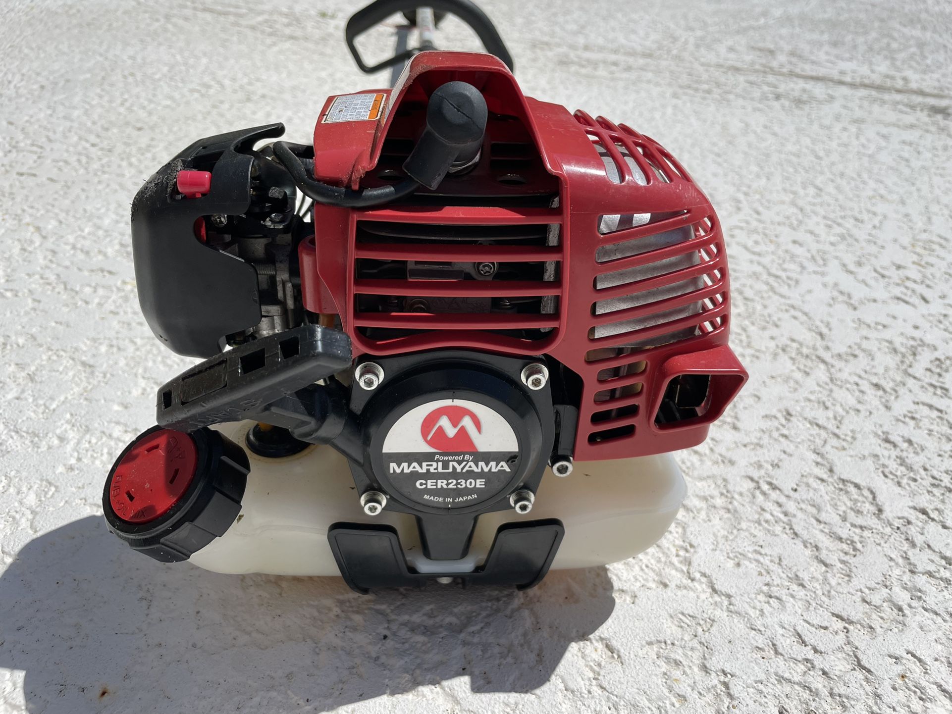 Maruyama String Trimmer Weed Eater