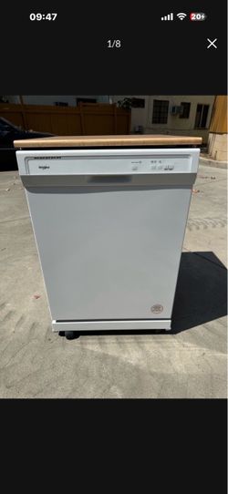 Whirlpool Dishwasher (full size) - portable