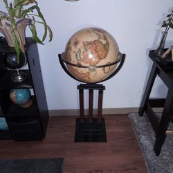 16 Inch Diameter World Classic Globe