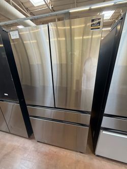 Samsung Bespoke 28 cu ft refrigerator