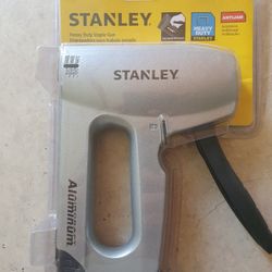 Staple GUN