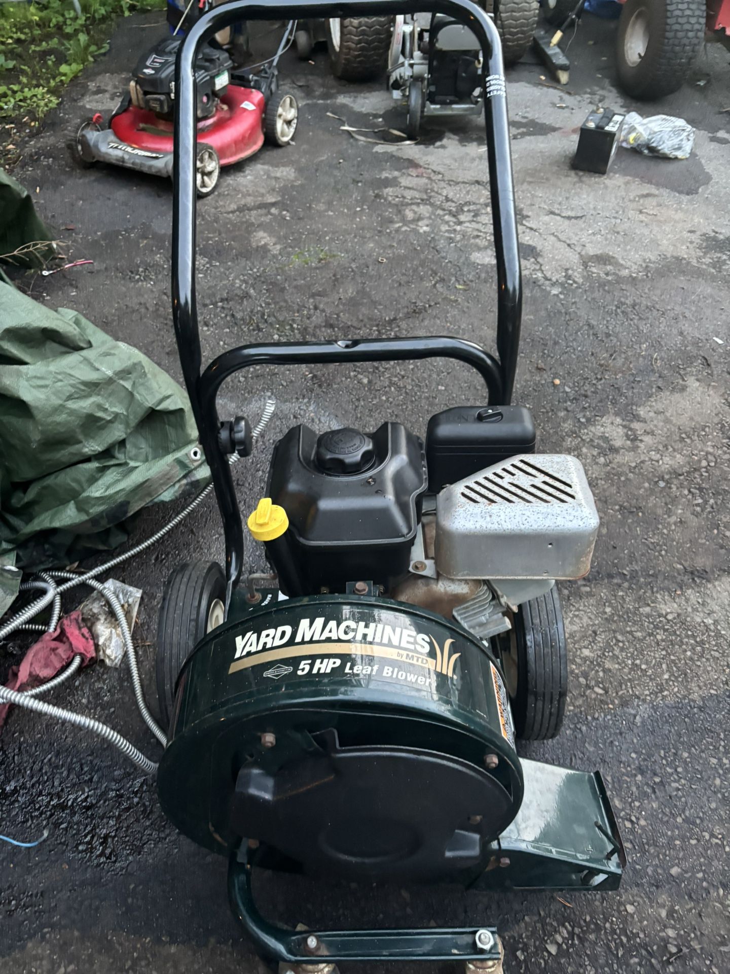 5 Hp Yard machine leaf blower