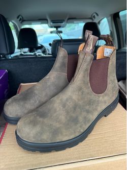 Blundstone Chelsea boot size 10