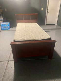 Double twin bed frame