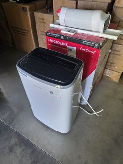 Frigidaire 14,000 BTU Portable Air Conditioner