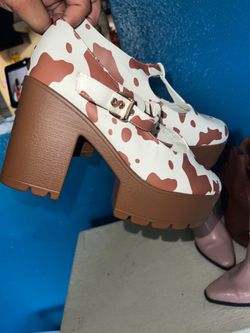“School girl” platforms (wmns10)