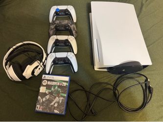 PlayStation 5 Disc Edition Bundle – 825GB – 4 Controllers + Headset + Madden NFL 26