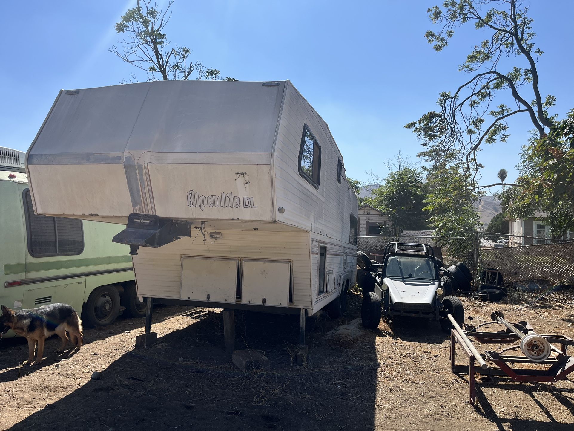 5th Wheel Trailer 28 ‘