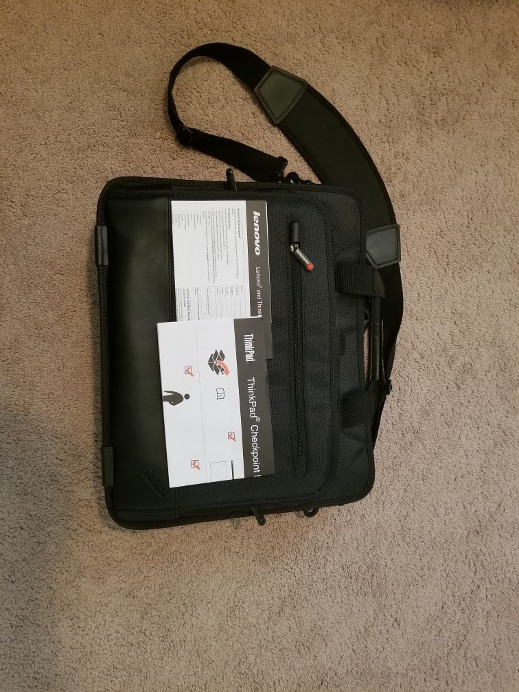 Lenovo Thinkpad laptop bag