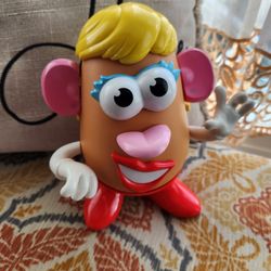 Playskool Mrs. Potato Head, 7.6 inches