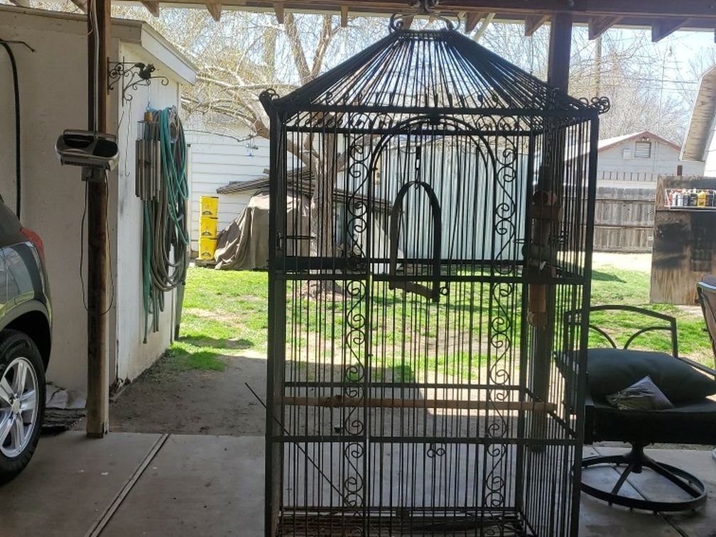 Large Parrot Cage