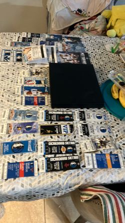 Mavericks & Nowitzki tickets 29 Items