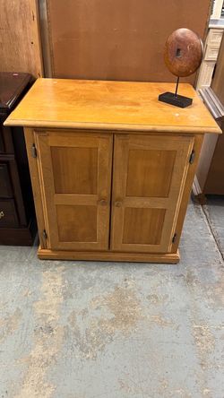 (In Store) Wood storage cabinet