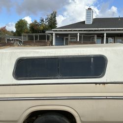 Ford  8ft.  Fiberglass Shell 