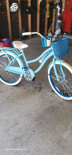 New 24" Beach Cruiser beautiful bike