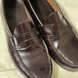 G,H.Bass & Co.  Weejuns Leather Shoes Loafers Classic Slip-On Burgundy Size 11  Made in USA 🇺🇸