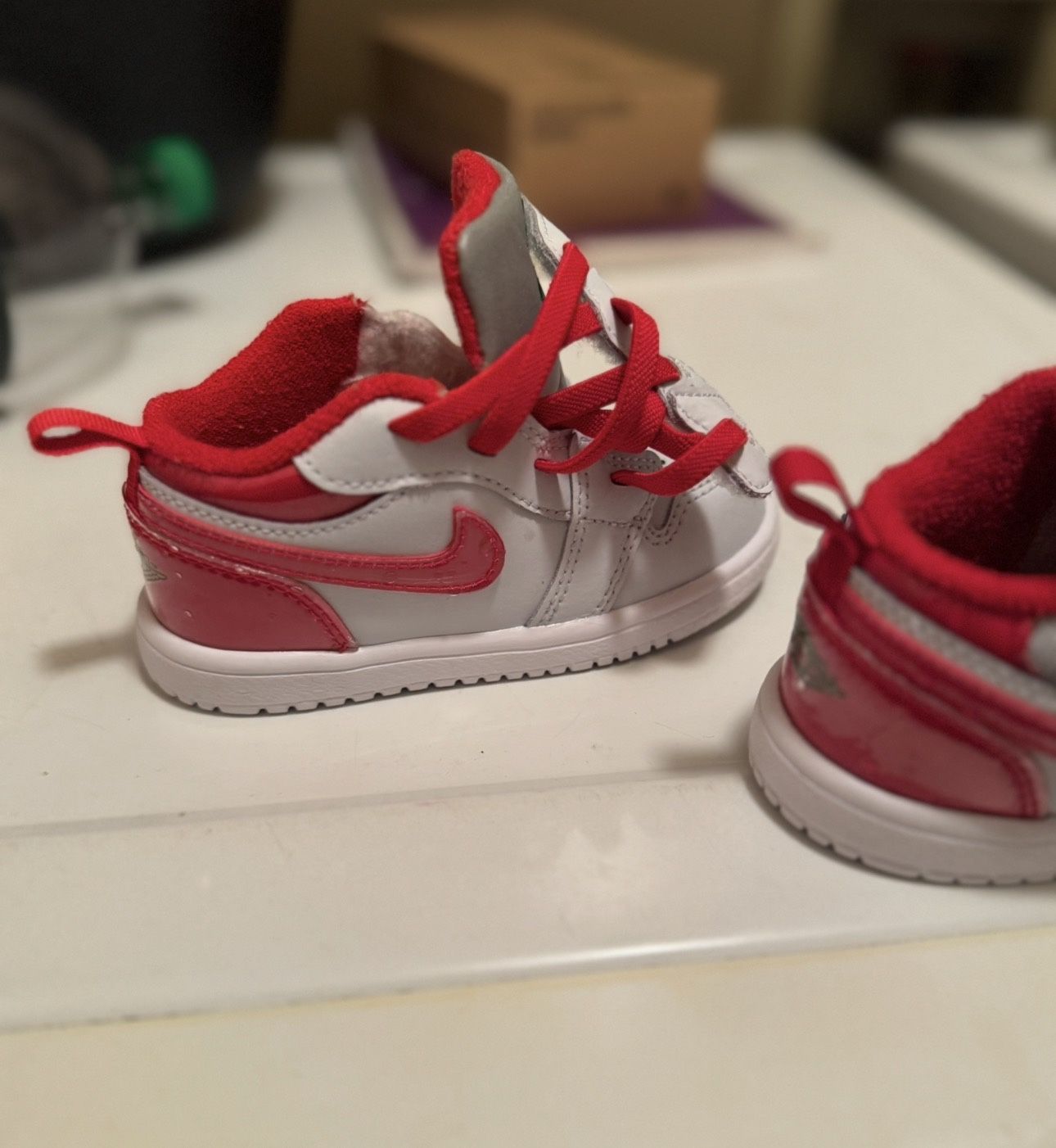 Jordan 1 low alt SE Toddler 7C