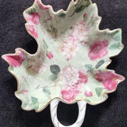 ANTIQUE ROYAL DANUBE CANDY ETC FLOWER DISH TRIM REALGOLD BOTANICAL LATIN WRITING