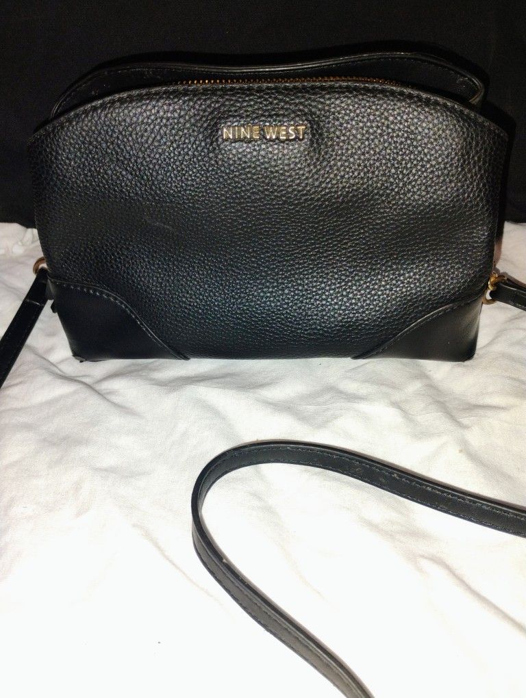 Like New Excellent Condition Nine West Purse