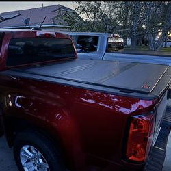 Rough Country Trifold Bed Cover 2021 Chevy Colorado