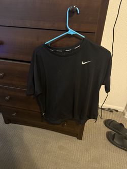 Mixed L/XL Women’s Shirts