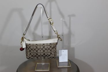 Vintagw Coach Signature Shoulder Bag