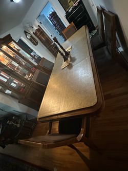 Vintage Mid-Century Expandable Dining Table, 6 Chairs, Leather Pads, & Lit China Cabinet w Buffet